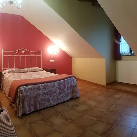 Apartamentos Villa De Cabrales * Arenas De Cabrales