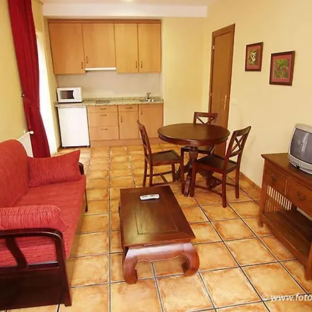 Apartamentos Villa De Cabrales Apartment